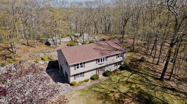 7 Mount Hitchcock Rd, Wales, MA 01081