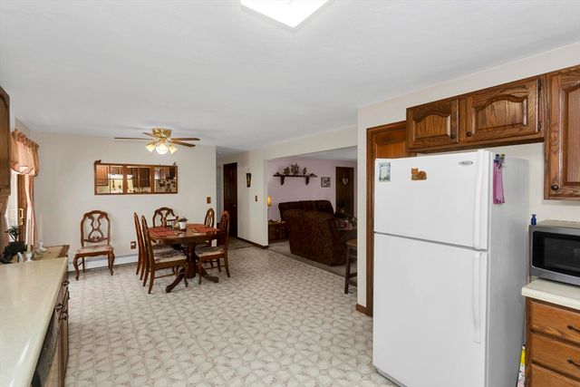 7 Mount Hitchcock Rd, Wales, MA 01081