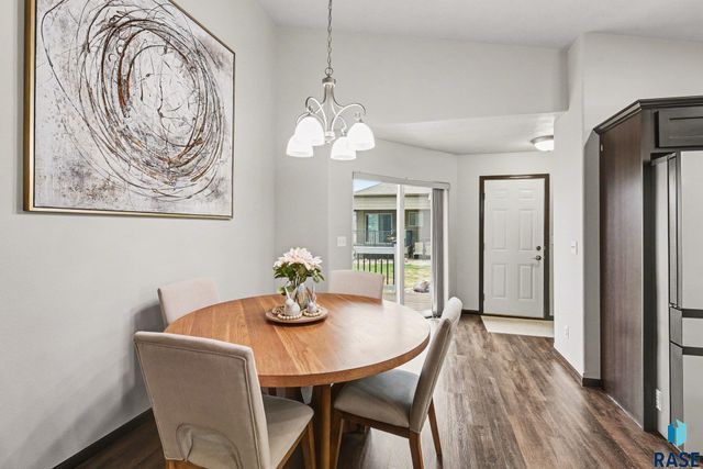 419 Quinn Ave Avenue, Harrisburg, SD 57032