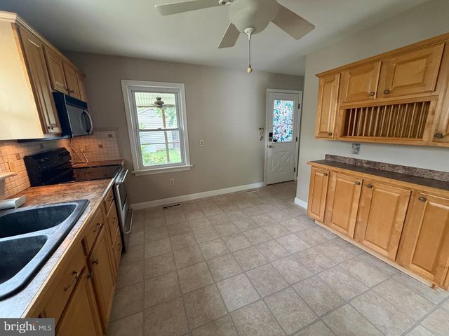 520 FAIRVIEW AVE, Dover, DE 19904