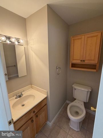 520 FAIRVIEW AVE, Dover, DE 19904