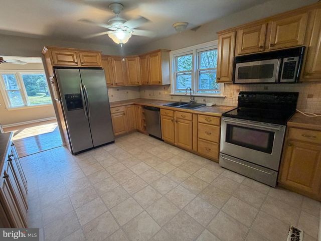 520 FAIRVIEW AVE, Dover, DE 19904