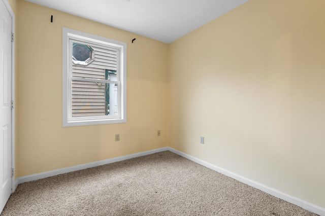108 W Shore Avenue, Manchester, NH 03109