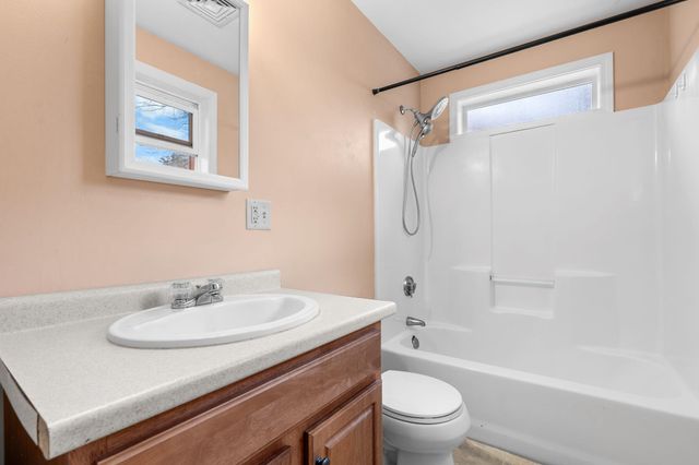 108 W Shore Avenue, Manchester, NH 03109
