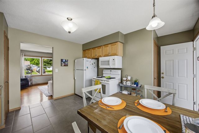 813 Westwood Drive NW, Cedar Rapids, IA 52405