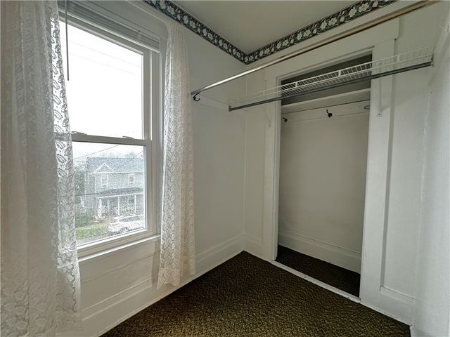 309 Washington Street, Mt Pleasant Boro, PA 15666
