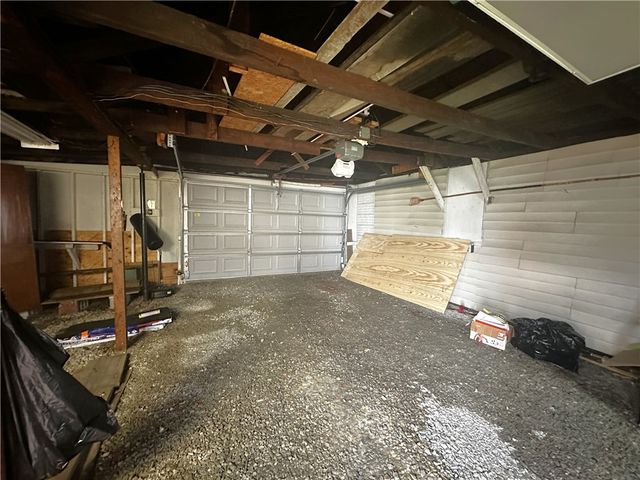 309 Washington Street, Mt Pleasant Boro, PA 15666