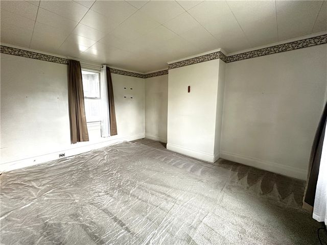 309 Washington Street, Mt Pleasant Boro, PA 15666