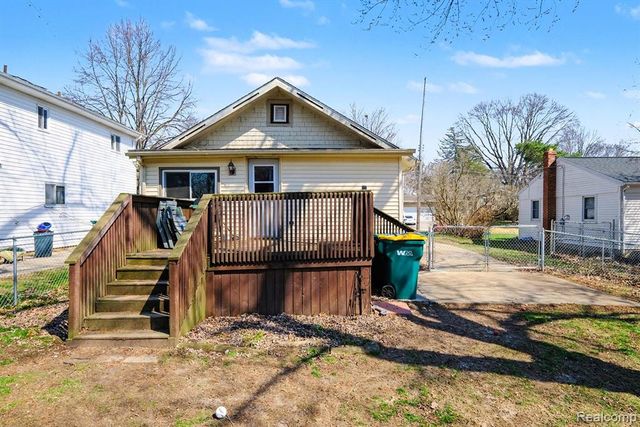 203 Boman Street, Flushing, MI 48433
