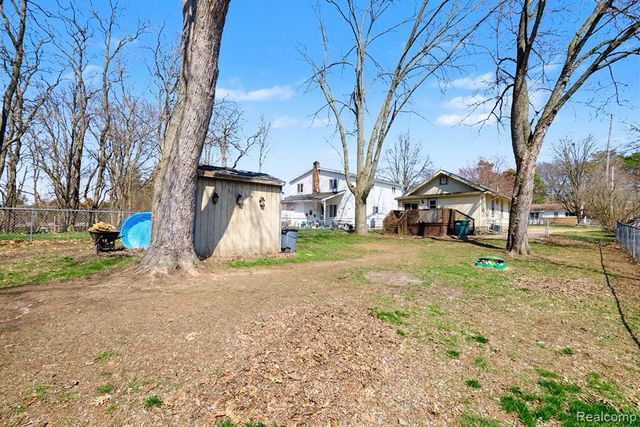 203 Boman Street, Flushing, MI 48433