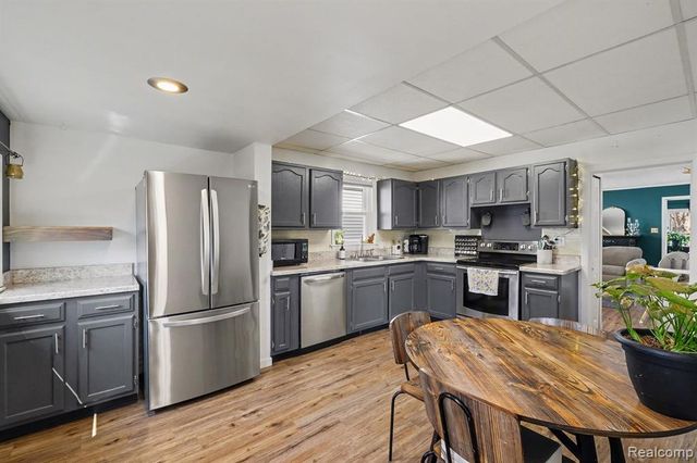 203 Boman Street, Flushing, MI 48433