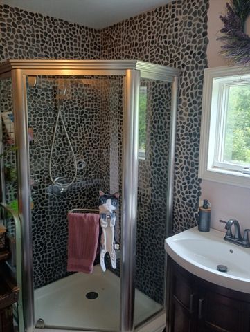 874 Union St, Rockland, MA 02370