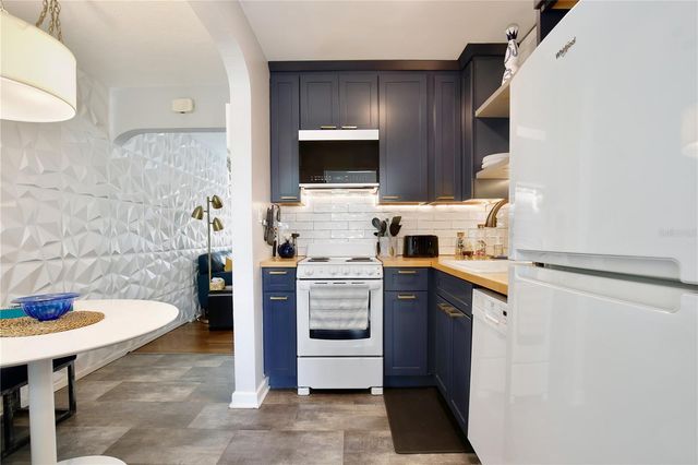 101 E WINTER PARK STREET, Orlando, FL 32804