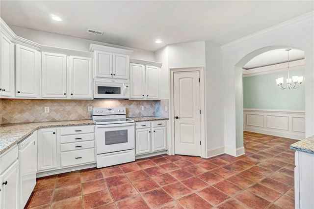 108 Bur Oak Drive, Taylors, SC 29687