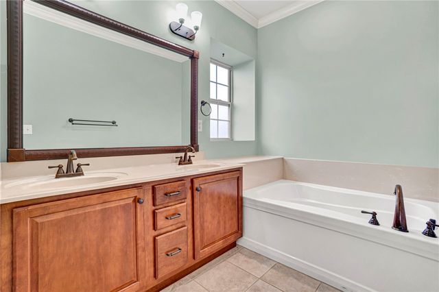 108 Bur Oak Drive, Taylors, SC 29687