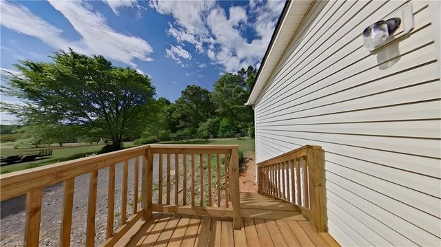 252 Eulala Leonard Road, Lexington, NC 27295
