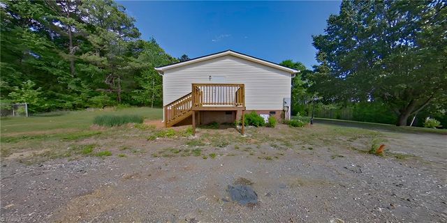 252 Eulala Leonard Road, Lexington, NC 27295