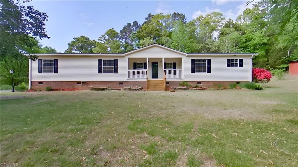 252 Eulala Leonard Road, Lexington, NC 27295