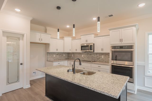 100 Sycamore Hill, Clarksville, TN 37042