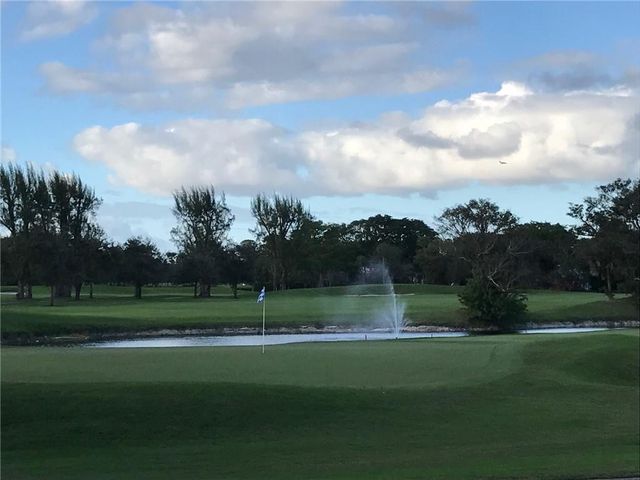 279 Deer Creek Boulevard 1106, Deerfield Beach, FL 33442