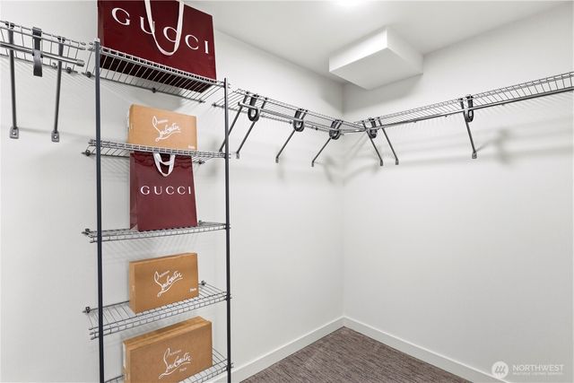 1706 B N 47th Street, Seattle, WA 98103