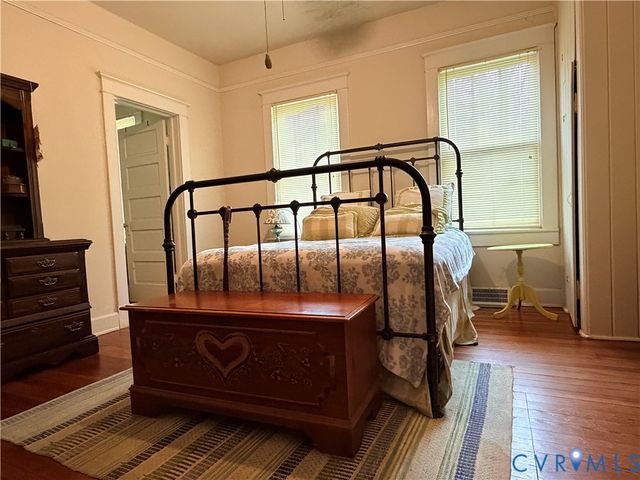 12105 Mathenay Dr, Chester, VA 23831