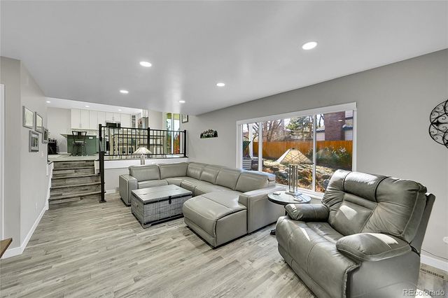 7465 S Ivy Way, Centennial, CO 80112