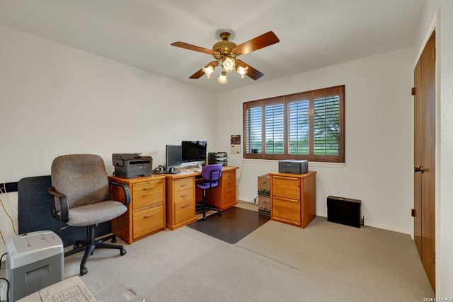 12737 WOMAN HOLLERING RD, Schertz, TX 78154