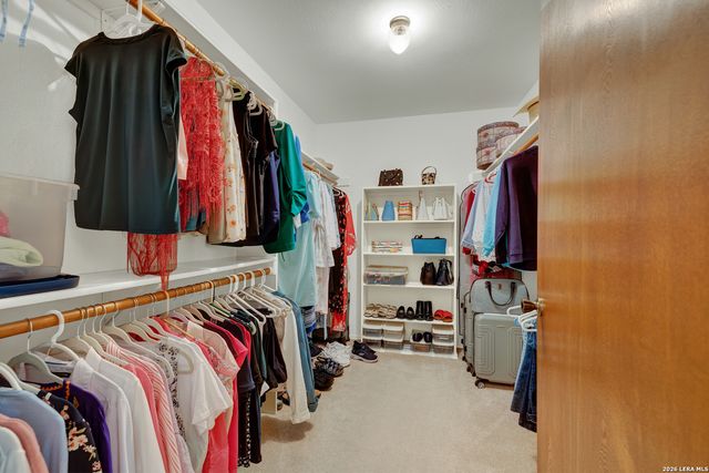12737 WOMAN HOLLERING RD, Schertz, TX 78154