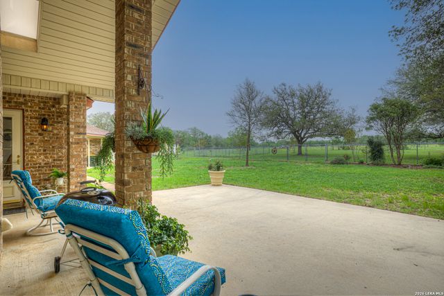 12737 WOMAN HOLLERING RD, Schertz, TX 78154