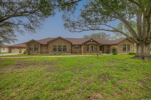 12737 WOMAN HOLLERING RD, Schertz, TX 78154