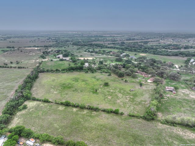 12737 WOMAN HOLLERING RD, Schertz, TX 78154