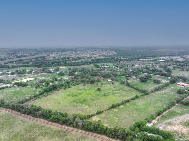 12737 WOMAN HOLLERING RD, Schertz, TX 78154