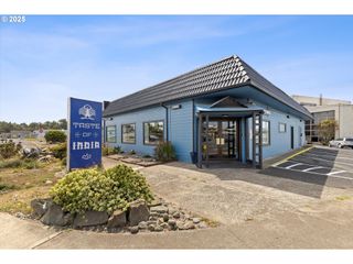 1006 Sw COAST Hwy, Newport, OR 97365