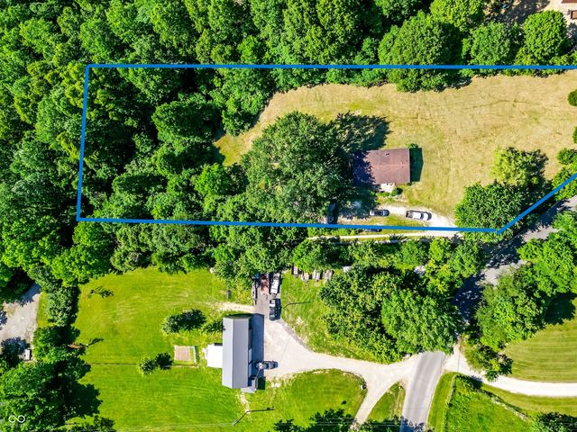 8730 Sweetwater Trail, Nineveh, IN 46164