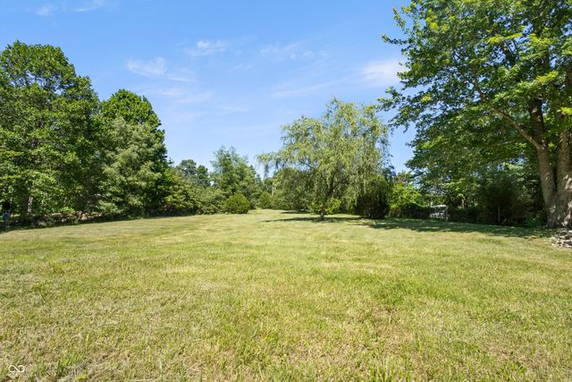 8730 Sweetwater Trail, Nineveh, IN 46164