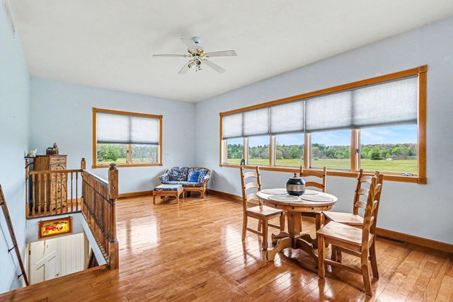 32282 64th Avenue, Lawton, MI 49065