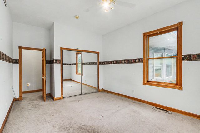 32282 64th Avenue, Lawton, MI 49065