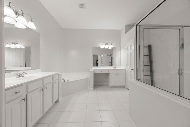 1606 Lexington Drive, Roswell, GA 30075