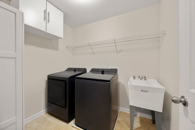 1606 Lexington Drive, Roswell, GA 30075