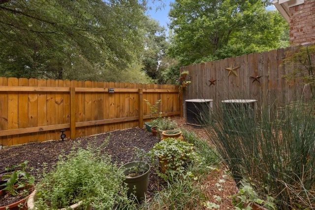 1606 Lexington Drive, Roswell, GA 30075