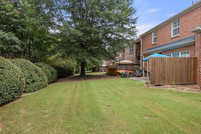 1606 Lexington Drive, Roswell, GA 30075