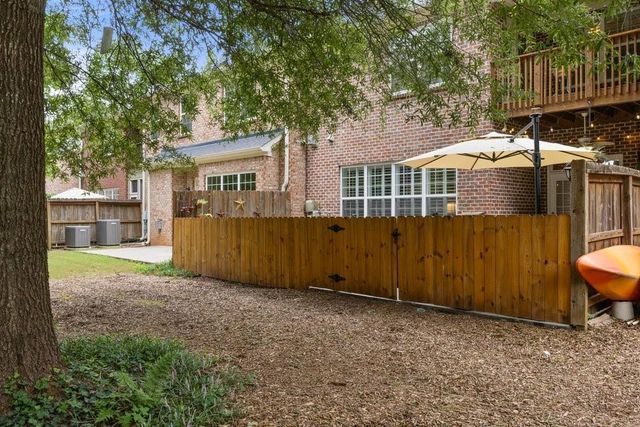 1606 Lexington Drive, Roswell, GA 30075