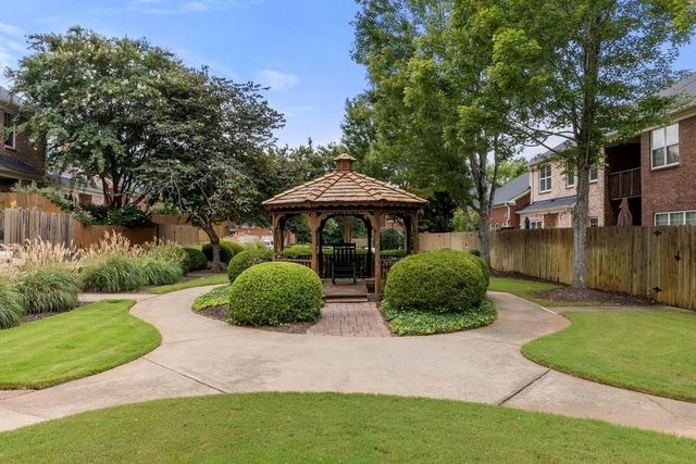 1606 Lexington Drive, Roswell, GA 30075