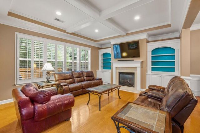 1606 Lexington Drive, Roswell, GA 30075