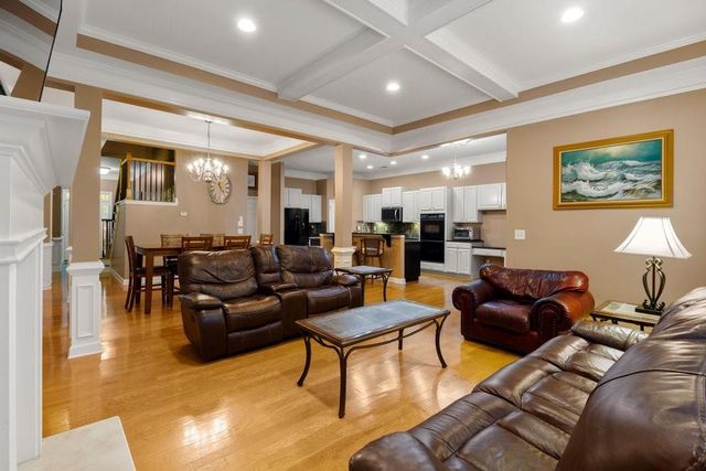 1606 Lexington Drive, Roswell, GA 30075