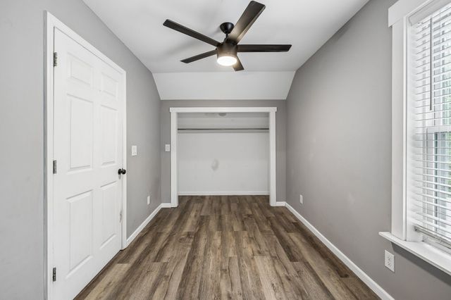 509 Iron Hill Rd, Burns, TN 37029