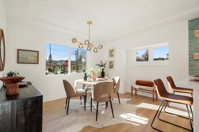 2151 Santa Rita St, Oakland, CA 94601