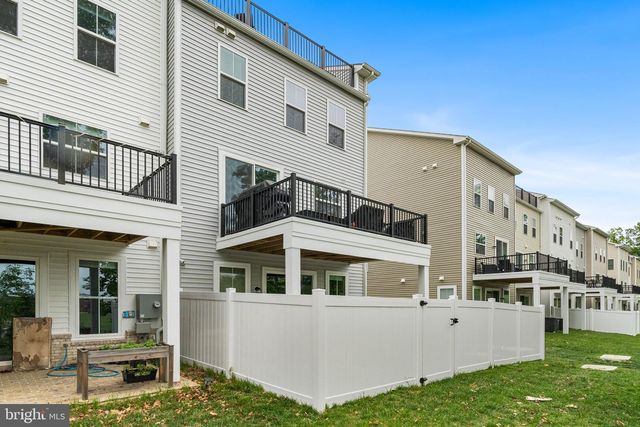 42161 SHINING STAR SQ, Brambleton, VA 20148