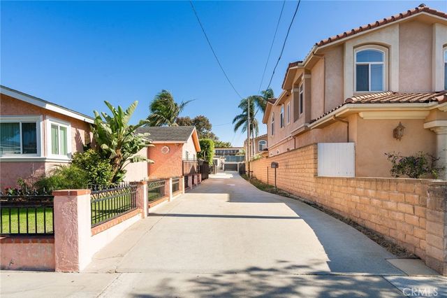 2134 W 237th Street, Torrance, CA 90501